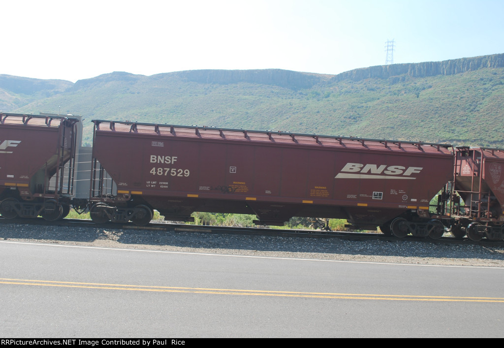 BNSF 487520